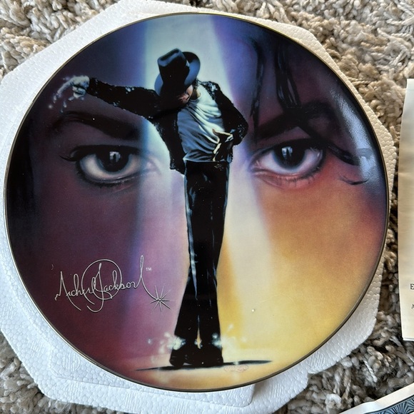 The Bradford Exchange Michael Jackson plate an enduring tribute new - Picture 2 of 5
